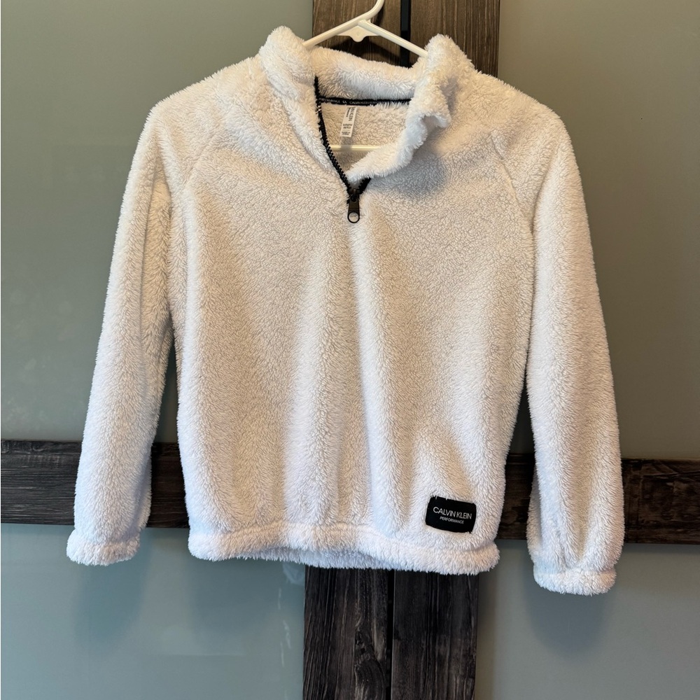 Girls Calvin Klein Performance Pullover Fleece Size: Medium 8/10